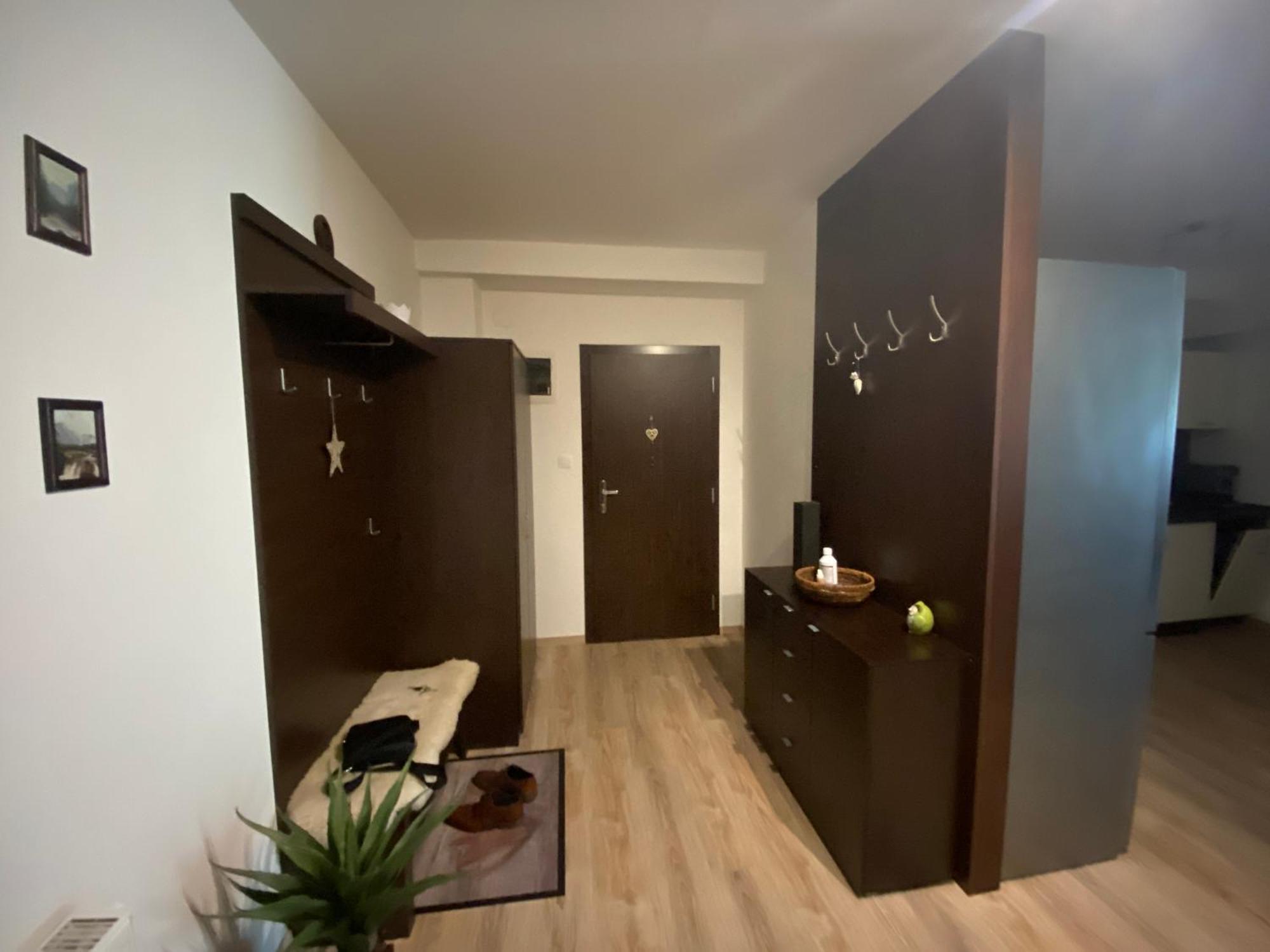 Veľký Slavkov Apartman S Nadhernym Vyhladom Na Tatry מראה חיצוני תמונה